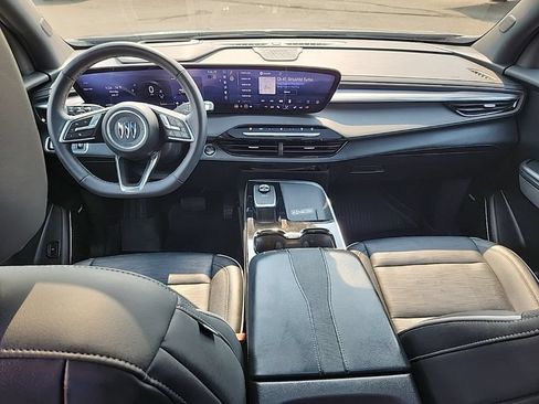Certified 2025 Buick Enclave Sport Touring w/ Power Package AWD/4WD image 44