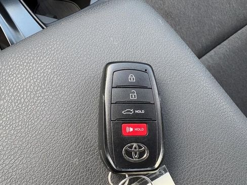 Used 2025 Toyota Camry LE image 22