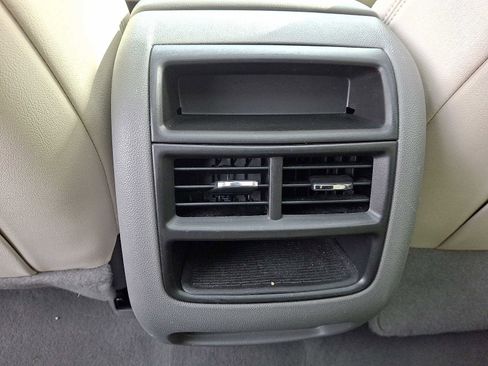 Used 2021 Cadillac XT5 Premium Luxury image 11