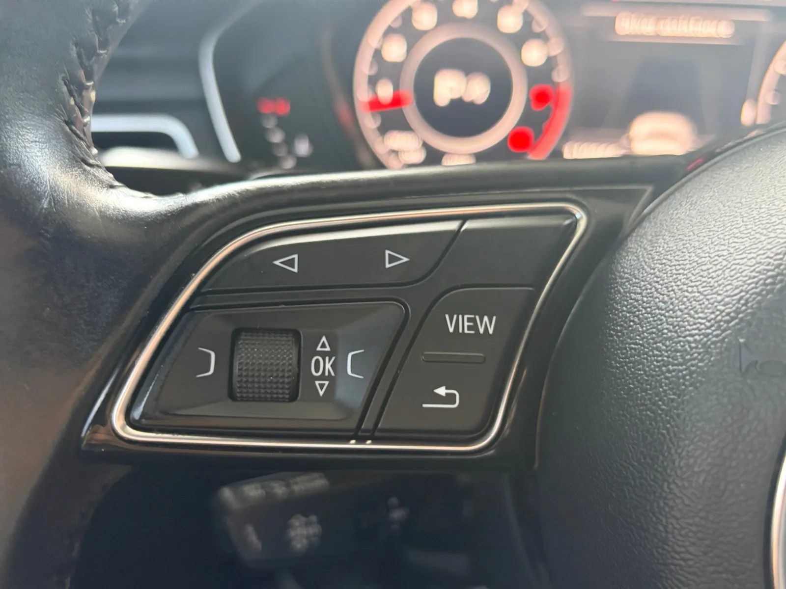 Used 2017 Audi A4 2.0T Prestige AWD/4WD image 30