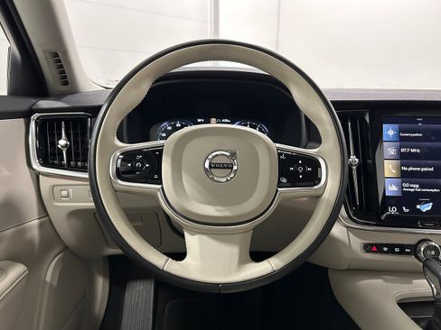 Used 2017 Volvo V90 T6 Cross Country AWD/4WD image 12