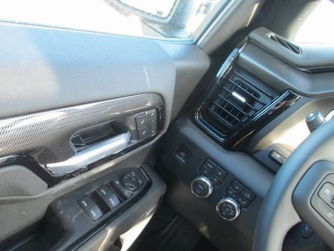 New 2026 GMC Sierra 1500 AT4 w/ AT4 Premium Package image 17