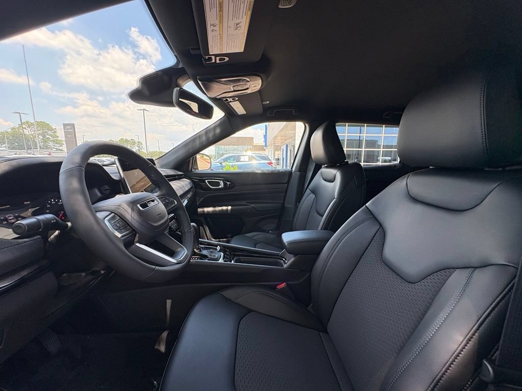 New 2026 Jeep Compass Latitude AWD/4WD image 20