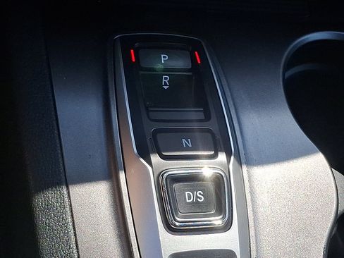 Used 2023 Honda Passport EX-L image 16
