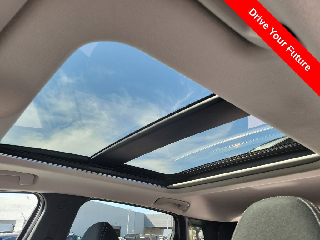Used 2026 Nissan Kicks SV w/ SV Premium Package FWD image 24