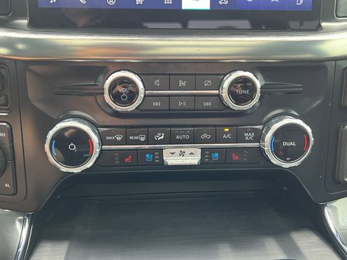 Used 2023 Ford F150 Lariat AWD/4WD image 22
