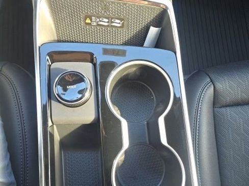 New 2026 Chevrolet Equinox LT w/ Convenience Package II image 17