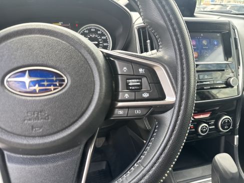 Used 2023 Subaru Forester Premium AWD/4WD image 19
