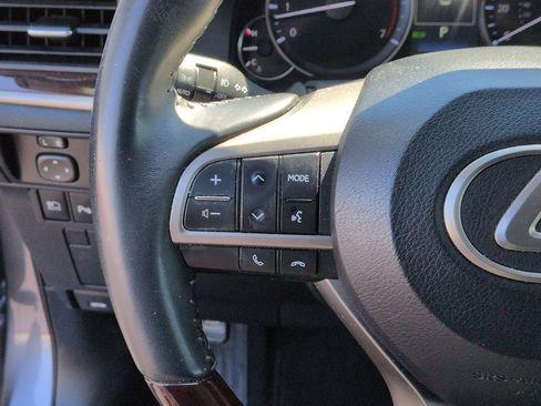 Used 2017 Lexus ES 350 w/ Navigation System Package FWD image 19