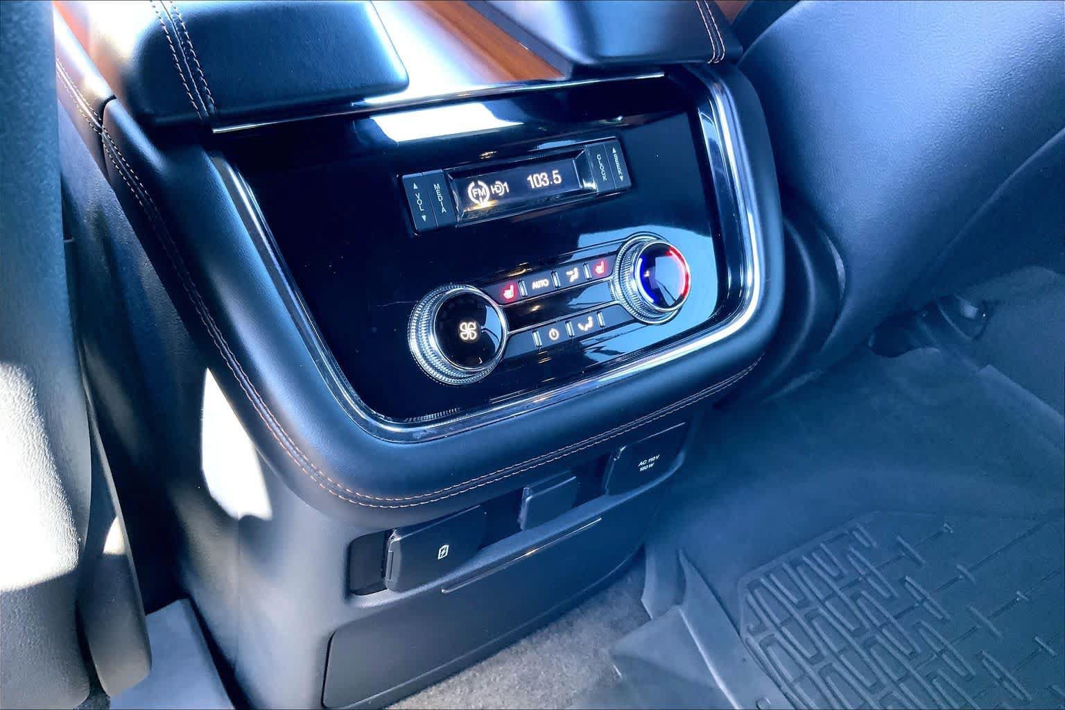 Used 2019 Lincoln Navigator Reserve w/ Cargo Package AWD/4WD image 36