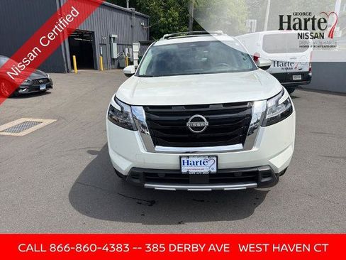 Certified 2023 Nissan Pathfinder Platinum AWD/4WD image 2