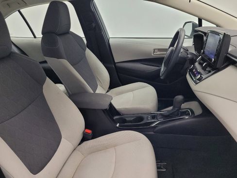 Used 2022 Toyota Corolla LE FWD image 21
