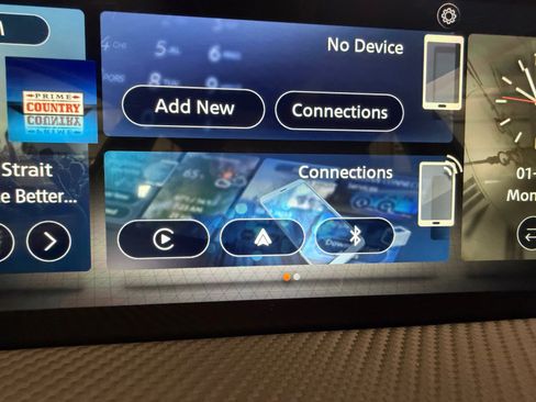 Used 2025 Nissan Kicks SR image 18