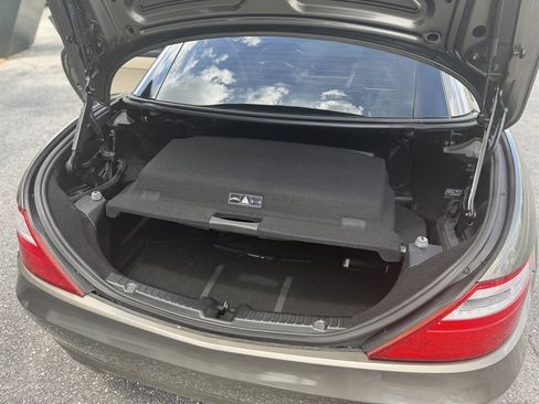 Used 2012 Mercedes-Benz SLK 350 image 12