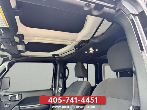 Used 2021 Jeep Wrangler Unlimited Sport AWD/4WD image 13