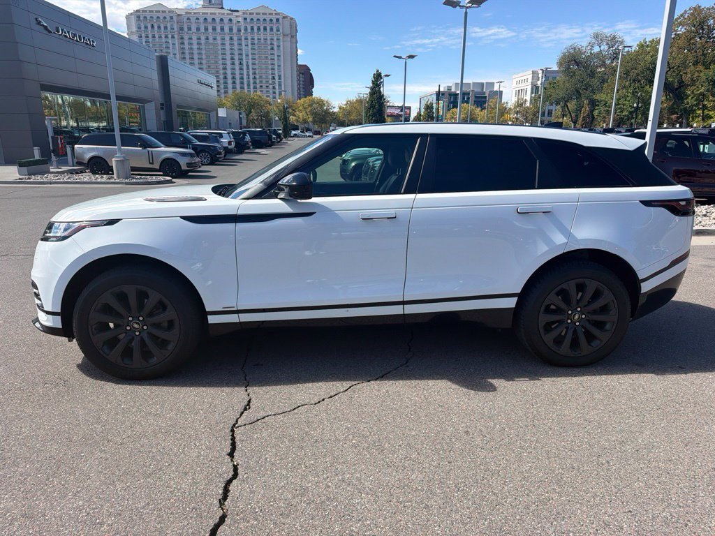 Used 2020 Land Rover Range Rover Velar R-Dynamic S AWD/4WD image 11