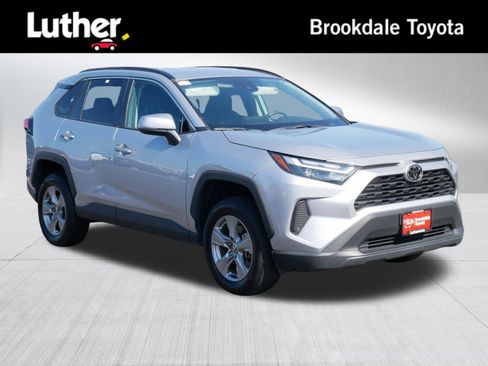 Certified 2025 Toyota RAV4 XLE AWD/4WD image 1