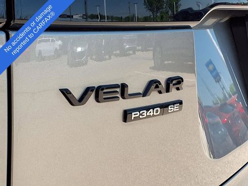 Used 2019 Land Rover Range Rover Velar R-Dynamic SE AWD/4WD image 11