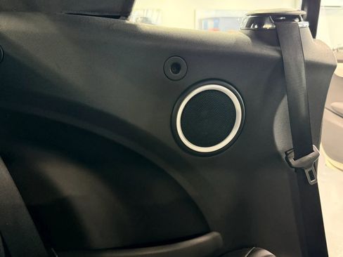 Used 2018 MINI Cooper Convertible FWD image 18