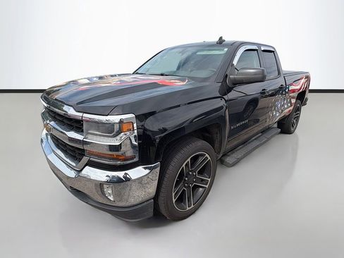 Used 2017 Chevrolet Silverado 1500 LT w/ All Star Edition AWD/4WD image 5