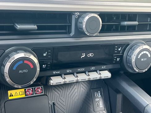 New 2025 Toyota 4Runner TRD Off-Road Premium image 23