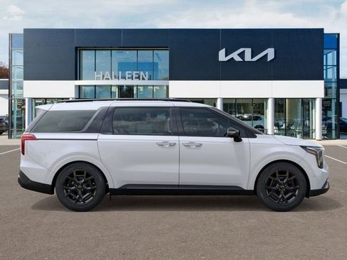 New 2026 Kia Carnival SX w/ SX Dark Edition Package FWD image 7