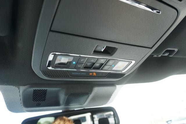 Used 2026 Ford F350 Platinum AWD/4WD image 43
