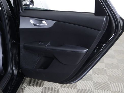 Used 2023 Kia Forte LXS w/ LXS Technology Package FWD image 24