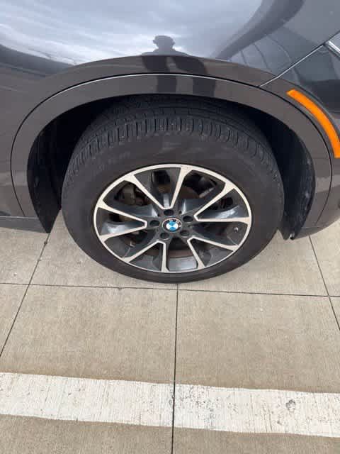 Used 2017 BMW X5 xDrive40e AWD/4WD image 4