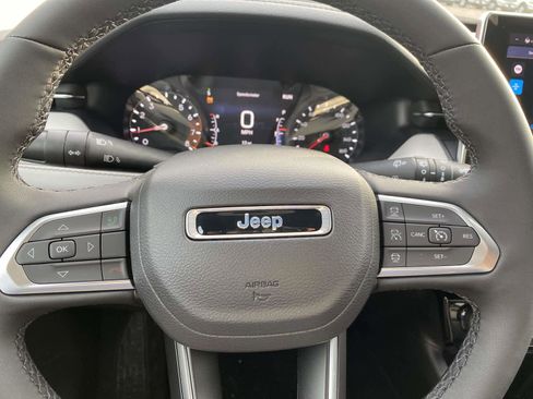 New 2026 Jeep Compass Limited image 19
