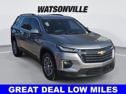 Used 2023 Chevrolet Traverse LT