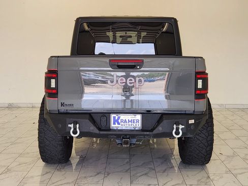 Used 2021 Jeep Gladiator Rubicon AWD/4WD image 6
