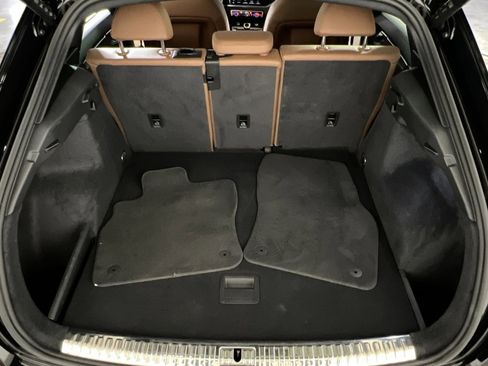 Used 2024 Audi Q3 2.0T Premium image 24