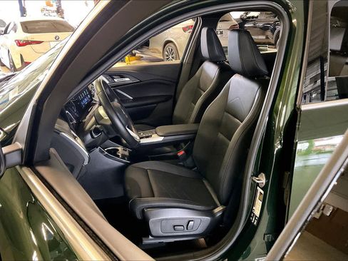 Certified 2025 BMW X1 xDrive28i w/ Convenience Package image 8