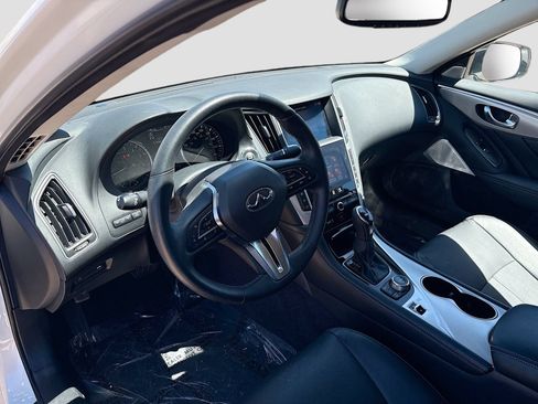 Used 2022 INFINITI Q50 Luxe w/ Cargo Package AWD/4WD image 9