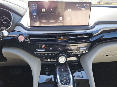 Certified 2025 Acura MDX Technology Package image 8