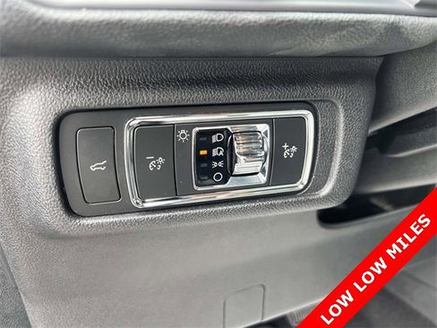 Certified 2021 Lincoln Corsair AWD w/ Equipment Group 101A image 19