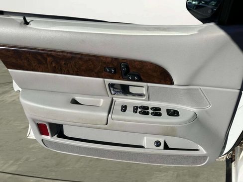 Used 2005 Mercury Grand Marquis LS image 12