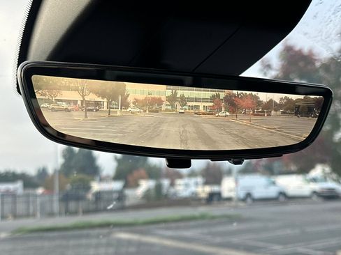 Used 2023 Chevrolet Silverado 1500 High Country w/ High Country Premium Package image 23