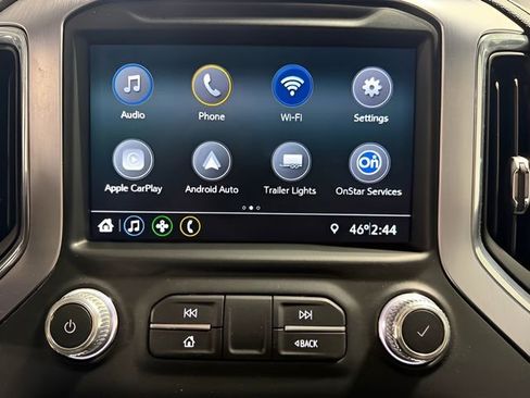 Used 2022 GMC Sierra 1500 SLE image 18