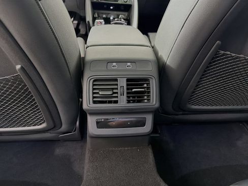 Used 2025 Audi Q5 Premium Plus w/ Premium Plus AWD/4WD image 27