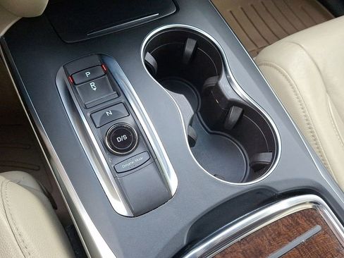 Used 2017 Acura MDX SH-AWD image 17