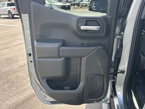 Used 2026 Chevrolet Silverado 1500 Custom w/ Turbomax Blackout Package RWD image 22