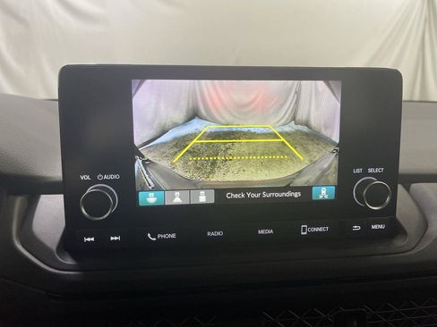 Used 2025 Honda Accord SE image 17