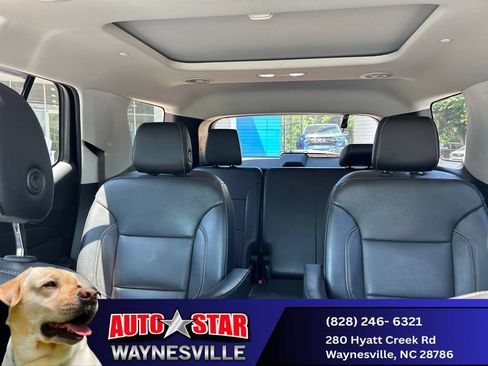 Used 2018 Chevrolet Traverse Premier AWD/4WD image 12
