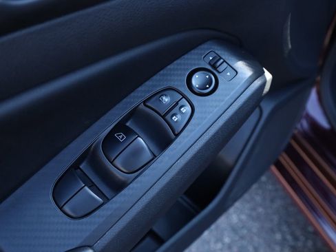 Used 2024 Nissan Altima 2.5 SV image 28