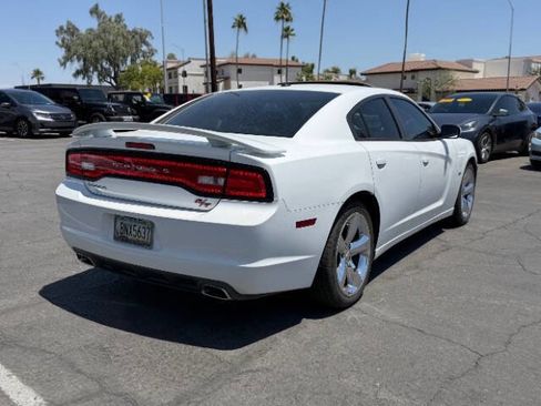 Used 2013 Dodge Charger R/T RWD image 3