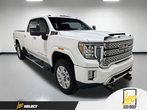 Used 2022 GMC Sierra 3500 Denali w/ Technology Package AWD/4WD image 5