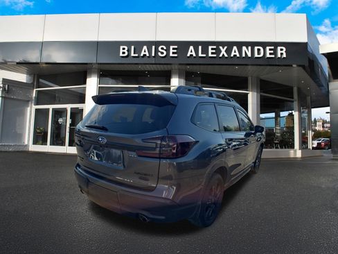 Used 2023 Subaru Ascent Onyx Edition Limited AWD/4WD image 3