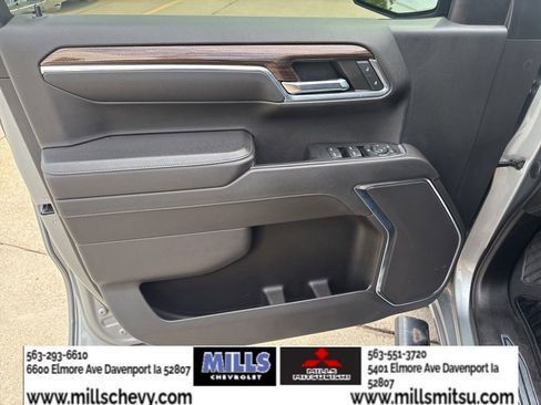 Used 2023 Chevrolet Silverado 1500 LT AWD/4WD image 10